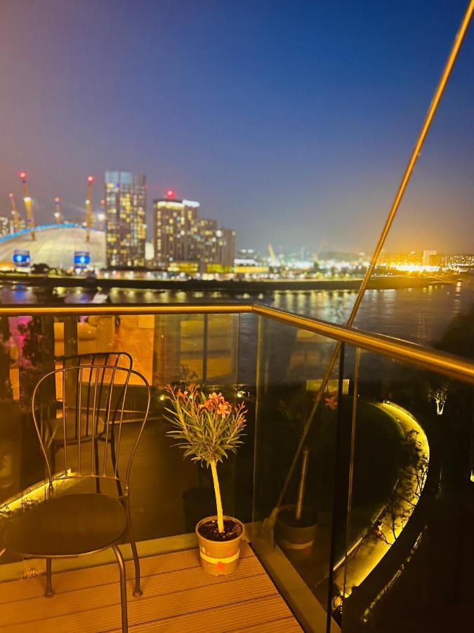 Апартаменты Fairmont Avenue E14 9Pq Лондон Экстерьер фото