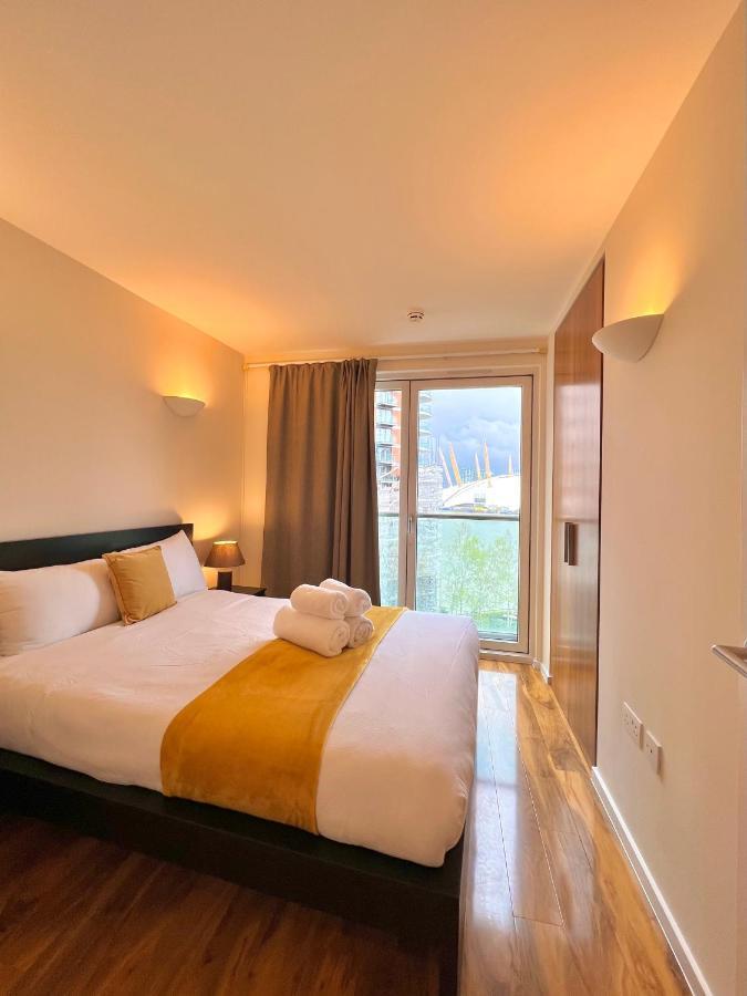 Апартаменты Fairmont Avenue E14 9Pq Лондон Экстерьер фото